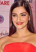 Sonam Kapoor unveiled the official 'Ciroc Filmfare Style 